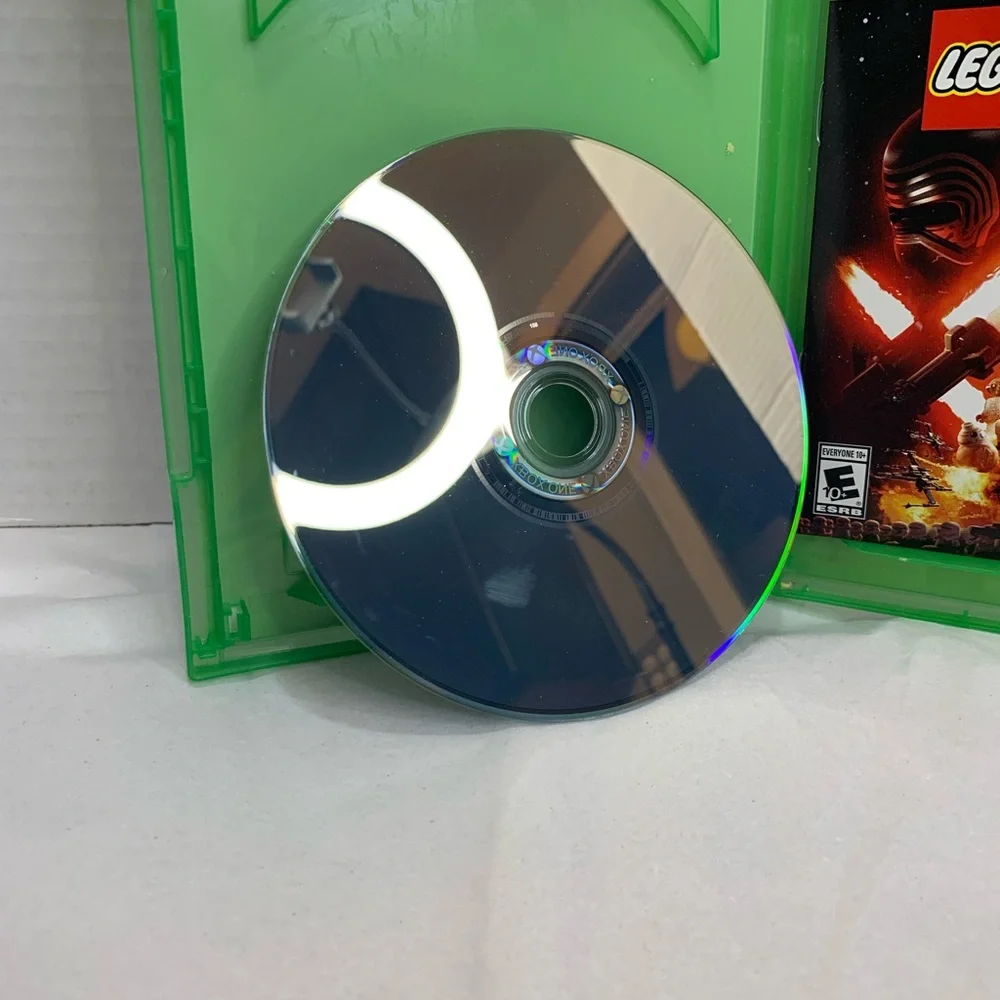 LEGO Star Wars: The Force Awakens - Microsoft Xbox One. EUC NO SCRATCHES